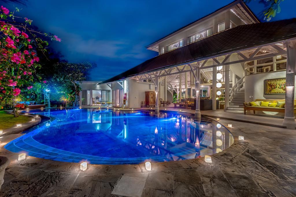 La Villa Oberoi Seminyak (Bali) Exterior photo